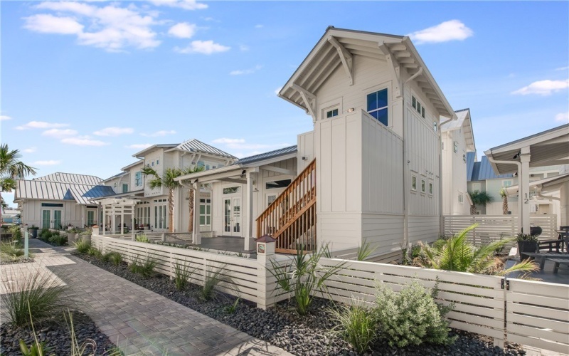 673 Center Square S unit: 13 #13, Port Aransas, TX 78373, 2 Habitaciones Habitaciones , ,2 BañosBaños,Residential,En Venta,673 Center Square S unit: 13,449174