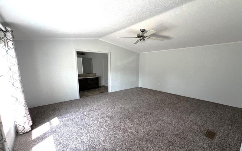 150 County Rd 3459, Hawkins, TX 75765, 2 Bedrooms Bedrooms, ,2 BathroomsBathrooms,Residential Lease,For Rent,150 County Rd 3459,20973679