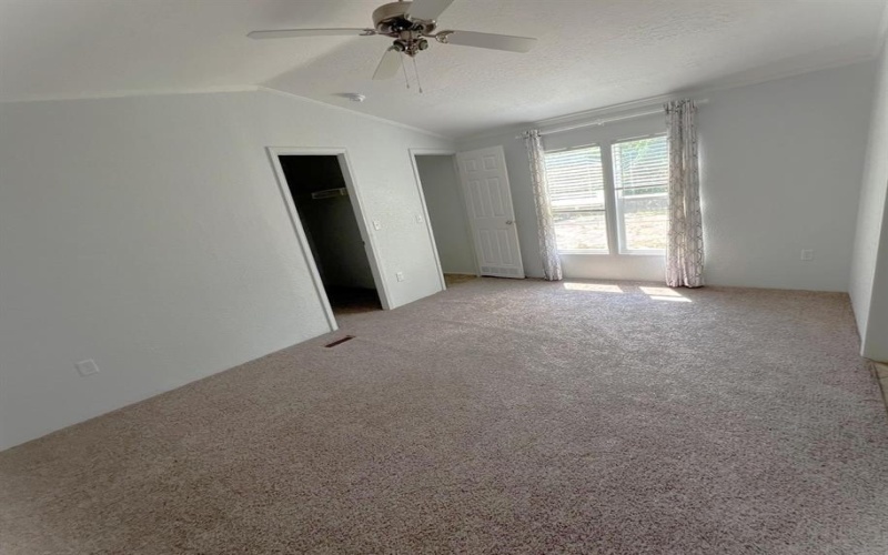 150 County Rd 3459, Hawkins, TX 75765, 2 Bedrooms Bedrooms, ,2 BathroomsBathrooms,Residential Lease,For Rent,150 County Rd 3459,20973679