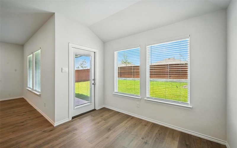 2404 Brazos Drive, Sherman, TX 75090, 3 Habitaciones Habitaciones , ,2 BañosBaños,Residential Lease,En Alquiler,2404 Brazos Drive,20973768