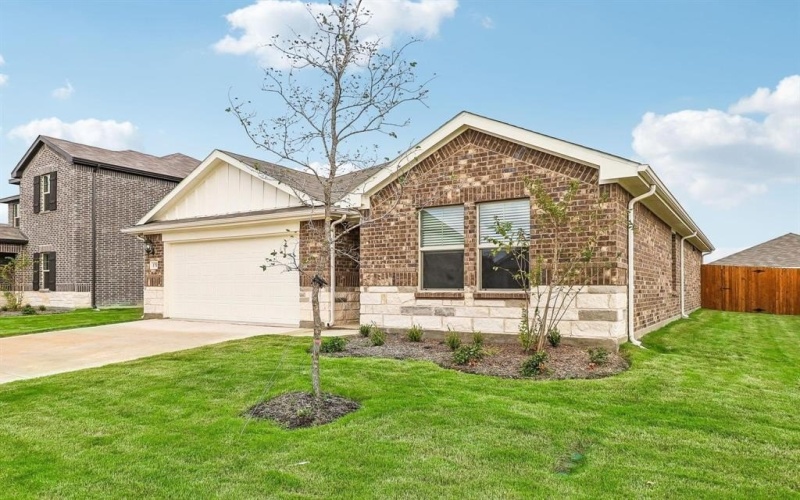 170 Arcane Street, Greenville, TX 75402, 3 Bedrooms Bedrooms, ,2 BathroomsBathrooms,Residential,For Sale,170 Arcane Street,20973801