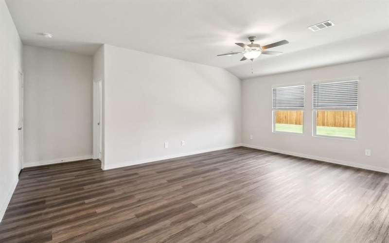 170 Arcane Street, Greenville, TX 75402, 3 Bedrooms Bedrooms, ,2 BathroomsBathrooms,Residential,For Sale,170 Arcane Street,20973801