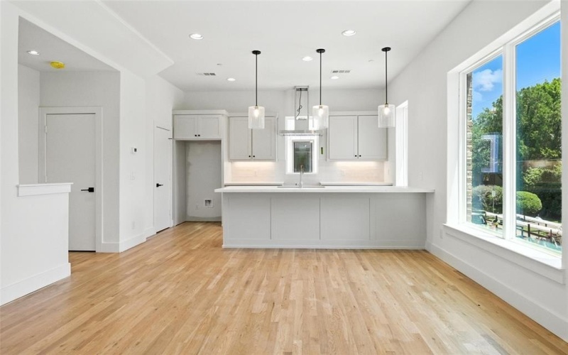 5833 Oram Street #5, Dallas, TX 75206, 2 Bedrooms Bedrooms, ,2 BathroomsBathrooms,Residential Lease,For Rent,5833 Oram Street,20974047