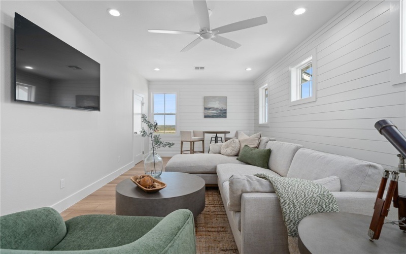 530 Black Marlin Drive, Port Aransas, TX 78373, 4 Habitaciones Habitaciones , ,5 BañosBaños,Residential,En Venta,530 Black Marlin Drive,449236