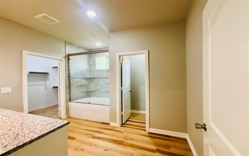 3915 Caddo Street, Greenville, TX 75401, 4 Bedrooms Bedrooms, ,3 BathroomsBathrooms,Residential,For Sale,3915 Caddo Street,20974299
