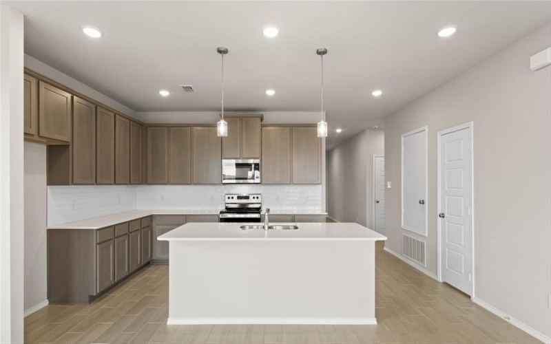 6929 Freight Train Ln, Fort Worth, TX 76123, 3 Bedrooms Bedrooms, ,2 BathroomsBathrooms,Residential,For Sale,6929 Freight Train Ln,20974431