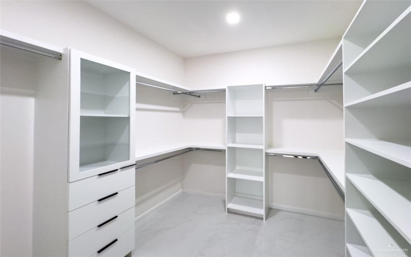 4812 Duke Avenue, McAllen, TX 78504, 3 Bedrooms Bedrooms, ,3 BathroomsBathrooms,Residential,For Sale,4812 Duke Avenue,474079