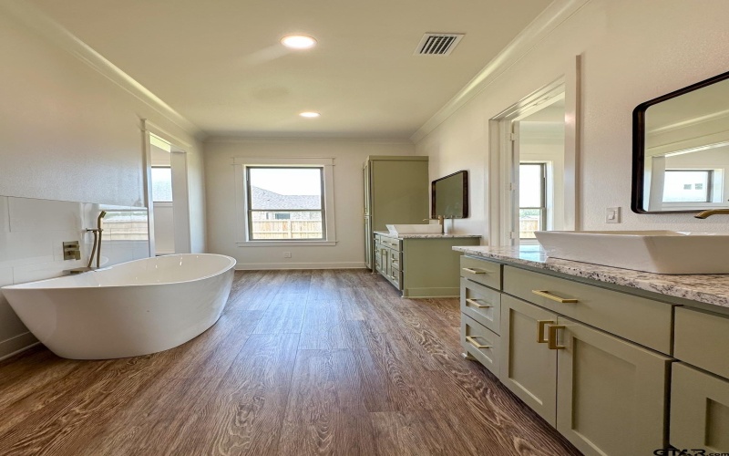 12301 Harlon, Flint, TX 75762, 4 Habitaciones Habitaciones , ,2 BañosBaños,Residential,En Venta,12301 Harlon,25009328