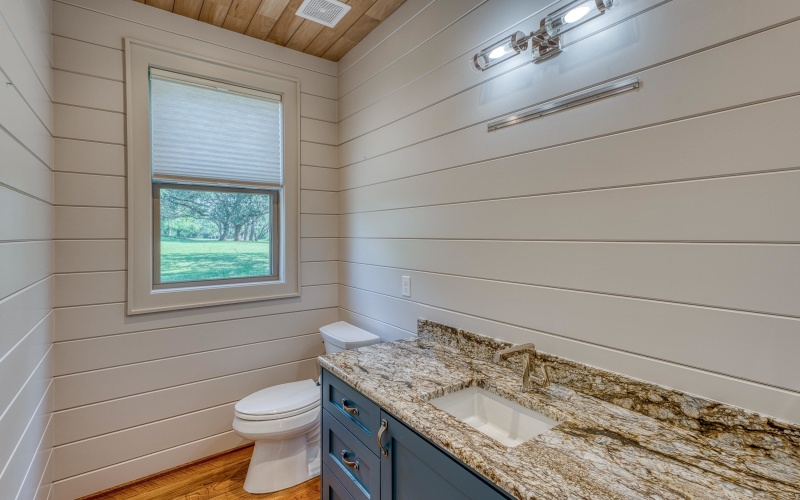 222 Sun Ray, Horseshoe Bay, TX 78657, 3 Bedrooms Bedrooms, ,2 BathroomsBathrooms,Residential,For Sale,222 Sun Ray,173922