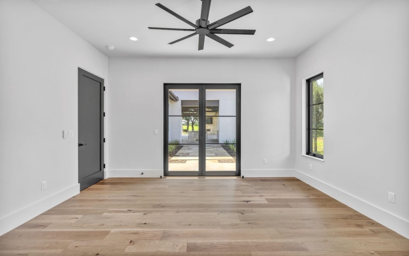 333 La Serena Loop, Horseshoe Bay, TX 78657, 4 Bedrooms Bedrooms, ,5 BathroomsBathrooms,Residential,For Sale,333 La Serena Loop,173928