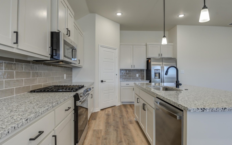 7018 25th Street, Lubbock, TX 79407, 3 Bedrooms Bedrooms, ,2 BathroomsBathrooms,Residential,For Sale,7018 25th Street,202556575