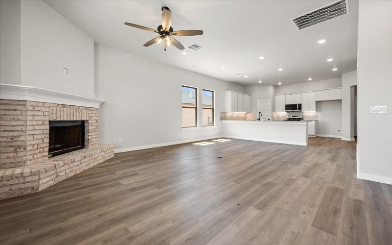 2313 133rd Street, Lubbock, TX 79423, 3 Bedrooms Bedrooms, ,2 BathroomsBathrooms,Residential,For Sale,2313 133rd Street,202556576