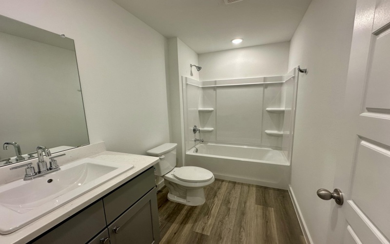 614 E 14th Street, Wolfforth, TX 79382, 3 Habitaciones Habitaciones , ,2 BañosBaños,Residential Lease,En Alquiler,614 E 14th Street,202556609