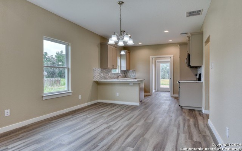 954 Ridge Trail, Spring Branch, TX 78070, 3 Bedrooms Bedrooms, ,2 BathroomsBathrooms,Residential,For Sale,954 Ridge Trail,1877103