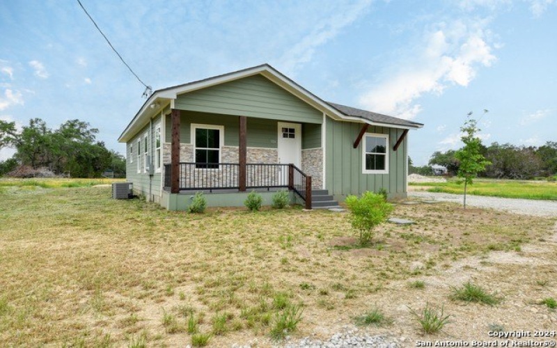 954 Ridge Trail, Spring Branch, TX 78070, 3 Bedrooms Bedrooms, ,2 BathroomsBathrooms,Residential,For Sale,954 Ridge Trail,1877103