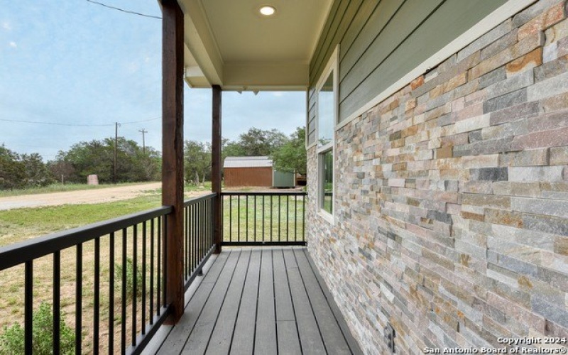 954 Ridge Trail, Spring Branch, TX 78070, 3 Bedrooms Bedrooms, ,2 BathroomsBathrooms,Residential,For Sale,954 Ridge Trail,1877103