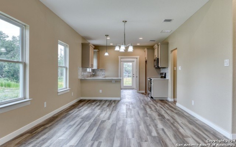 954 Ridge Trail, Spring Branch, TX 78070, 3 Bedrooms Bedrooms, ,2 BathroomsBathrooms,Residential,For Sale,954 Ridge Trail,1877103