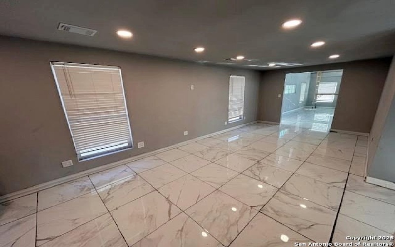 236 Hopi, Bandera, TX 78003, 5 Habitaciones Habitaciones , ,2 BañosBaños,Residential,En Venta,236 Hopi,1877208