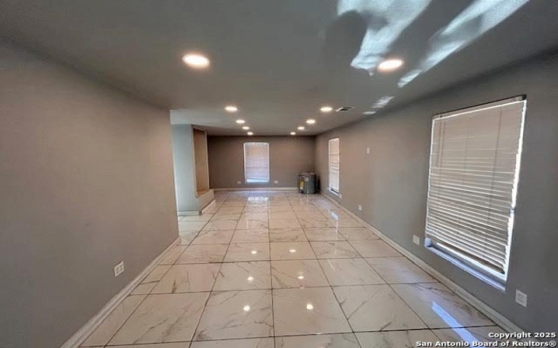236 Hopi, Bandera, TX 78003, 5 Habitaciones Habitaciones , ,2 BañosBaños,Residential,En Venta,236 Hopi,1877208