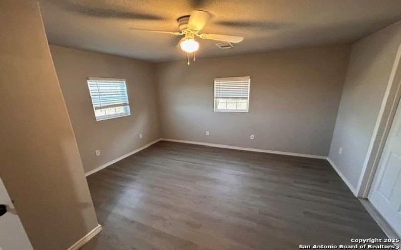 236 Hopi, Bandera, TX 78003, 5 Habitaciones Habitaciones , ,2 BañosBaños,Residential,En Venta,236 Hopi,1877208