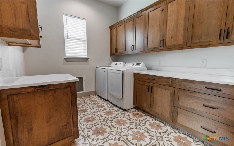1130 Church Road, Seguin, TX 78155, 4 Bedrooms Bedrooms, ,3 BathroomsBathrooms,Residential,For Sale,1130 Church Road,583953