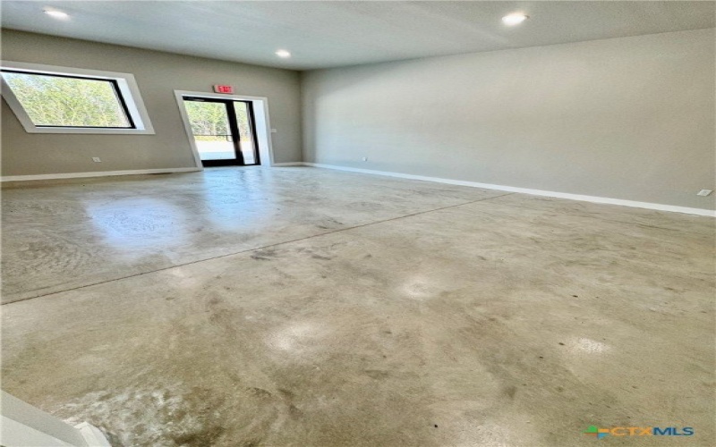 1247 E Watson Lane, New Braunfels, TX 78130, ,Commercial Lease,For Rent,1247 E Watson Lane,584028