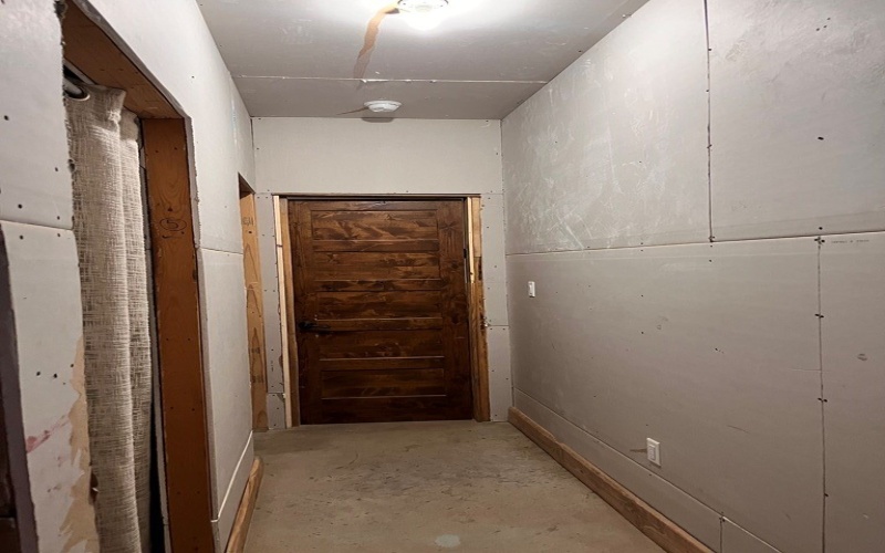 614 Sunset Road, Eagle Pass, TX 78852, 5 Habitaciones Habitaciones , ,2 BañosBaños,Granja,En Venta,614 Sunset Road,81366