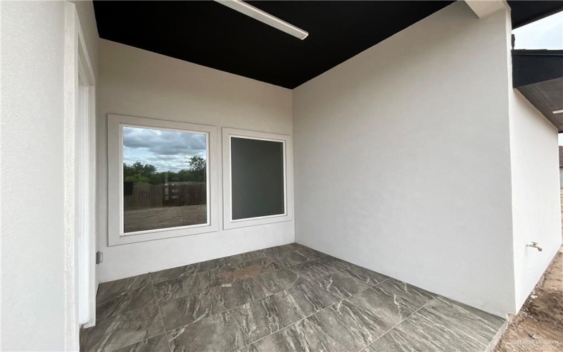 1510 Helen Drive, Weslaco, TX 78596, 4 Bedrooms Bedrooms, ,3 BathroomsBathrooms,Residential,For Sale,1510 Helen Drive,474150