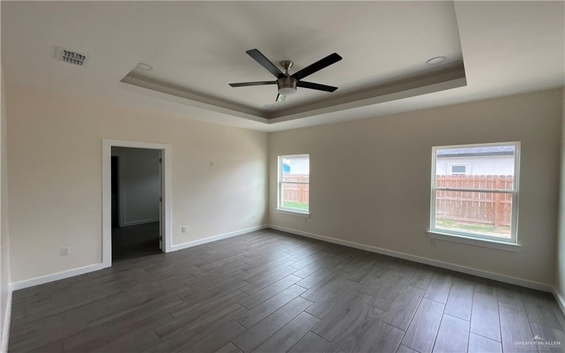 1510 Helen Drive, Weslaco, TX 78596, 4 Bedrooms Bedrooms, ,3 BathroomsBathrooms,Residential,For Sale,1510 Helen Drive,474150