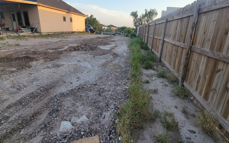 624 Rosemary Ln., Laredo, TX 78046, 3 Bedrooms Bedrooms, ,2 BathroomsBathrooms,Residential,For Sale,624 Rosemary Ln.,20252636