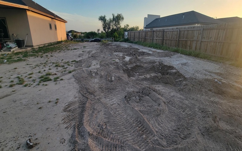 624 Rosemary Ln., Laredo, TX 78046, 3 Bedrooms Bedrooms, ,2 BathroomsBathrooms,Residential,For Sale,624 Rosemary Ln.,20252636