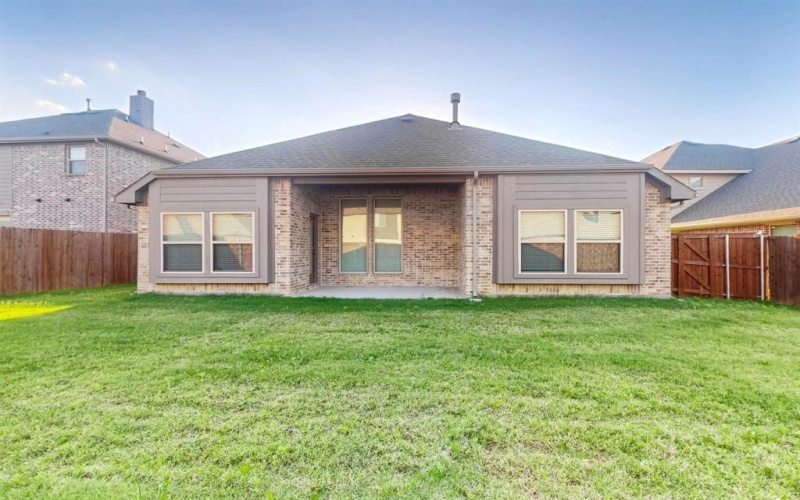1312 Highcroft Lane, Forney, TX 75126, 4 Bedrooms Bedrooms, ,3 BathroomsBathrooms,Residential,For Sale,1312 Highcroft Lane,20928201
