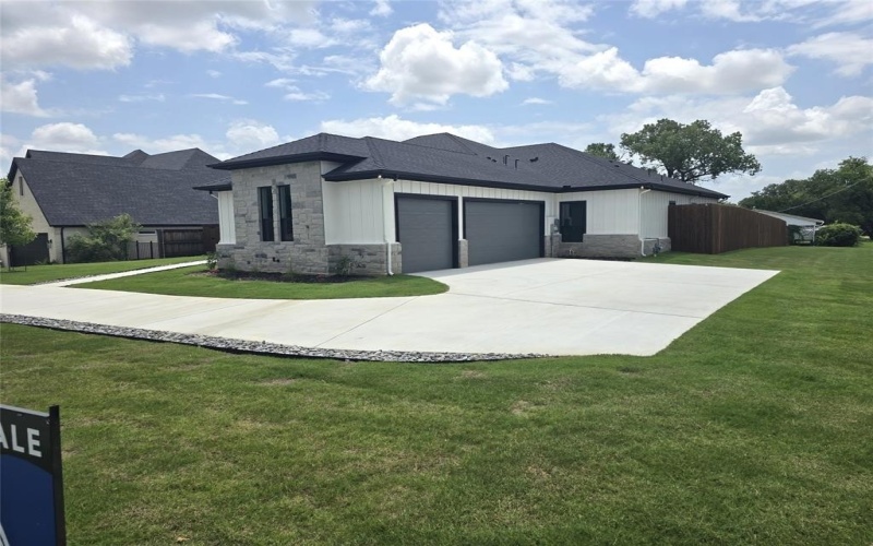 7900 Turner Drive, North Richland Hills, TX 76182, 3 Habitaciones Habitaciones , ,3 BañosBaños,Residential,En Venta,7900 Turner Drive,20949455