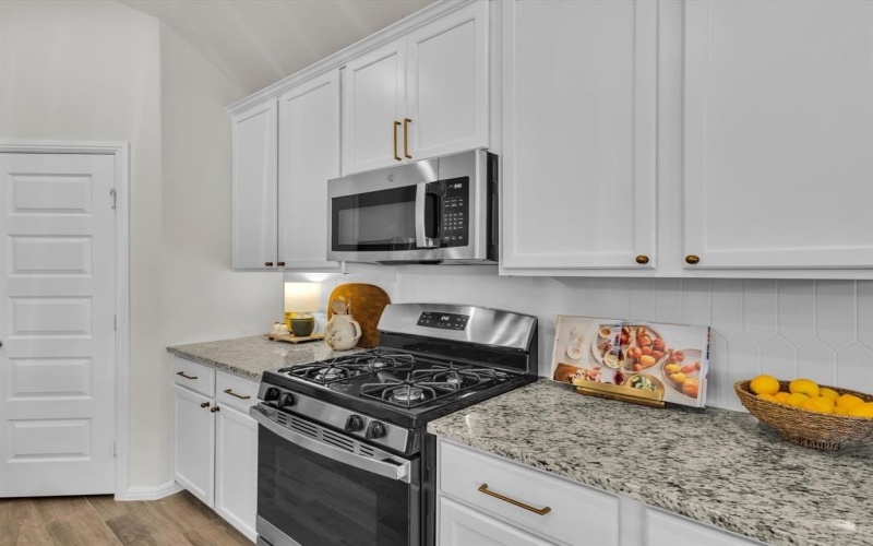 13141 Yellowstone Way, Providence Village, TX 76227, 4 Bedrooms Bedrooms, ,2 BathroomsBathrooms,Residential,For Sale,13141 Yellowstone Way,20949633