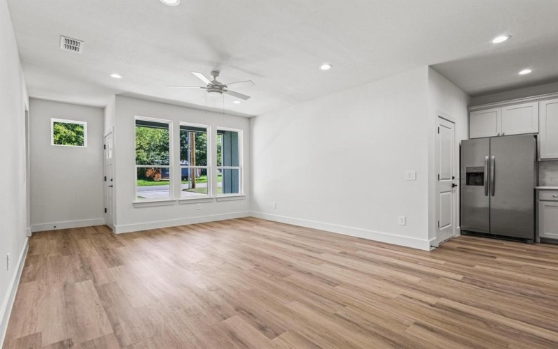 508 Florence, Denison, TX 75020, 3 Bedrooms Bedrooms, ,2 BathroomsBathrooms,Residential,For Sale,508 Florence,20963671