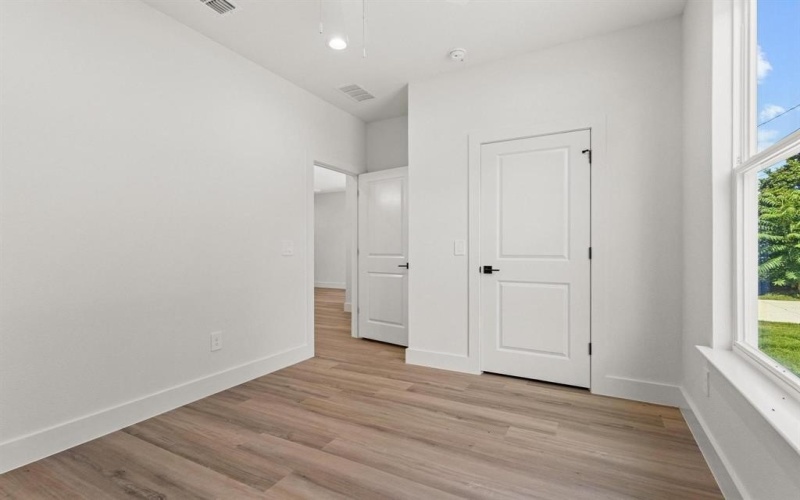 516 Florence, Denison, TX 75020, 3 Bedrooms Bedrooms, ,2 BathroomsBathrooms,Residential,For Sale,516 Florence,20963710