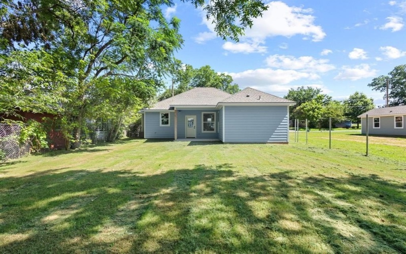 516 Florence, Denison, TX 75020, 3 Bedrooms Bedrooms, ,2 BathroomsBathrooms,Residential,For Sale,516 Florence,20963710