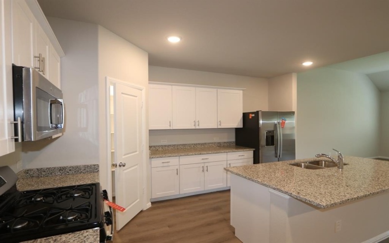 453 Forsyth Drive, Princeton, TX 75407, 5 Bedrooms Bedrooms, ,3 BathroomsBathrooms,Residential,For Sale,453 Forsyth Drive,20975337
