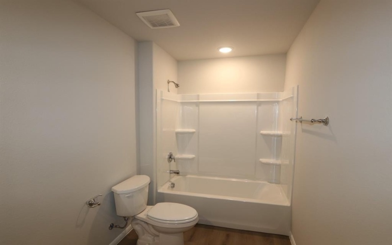 453 Forsyth Drive, Princeton, TX 75407, 5 Bedrooms Bedrooms, ,3 BathroomsBathrooms,Residential,For Sale,453 Forsyth Drive,20975337