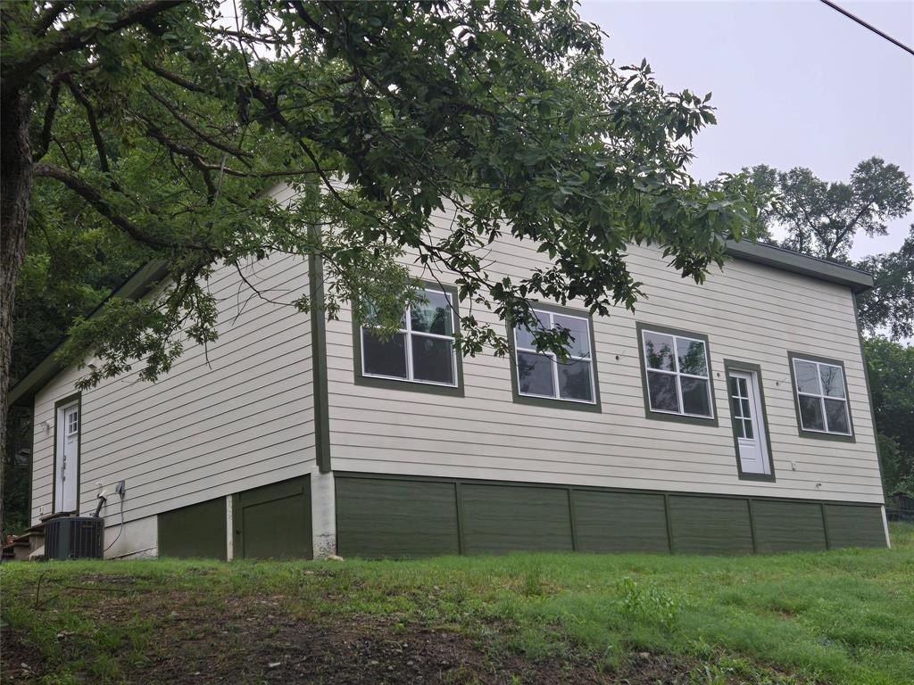 102 Dogwood Drive, Denison, TX 75020, 3 Bedrooms Bedrooms, ,2 BathroomsBathrooms,Residential,For Sale,102 Dogwood Drive,20975349
