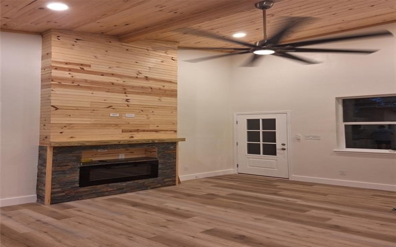 102 Dogwood Drive, Denison, TX 75020, 3 Bedrooms Bedrooms, ,2 BathroomsBathrooms,Residential,For Sale,102 Dogwood Drive,20975349