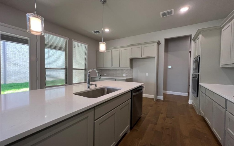 12960 Caprock Drive, Frisco, TX 75035, 4 Bedrooms Bedrooms, ,3 BathroomsBathrooms,Residential Lease,For Rent,12960 Caprock Drive,20975630