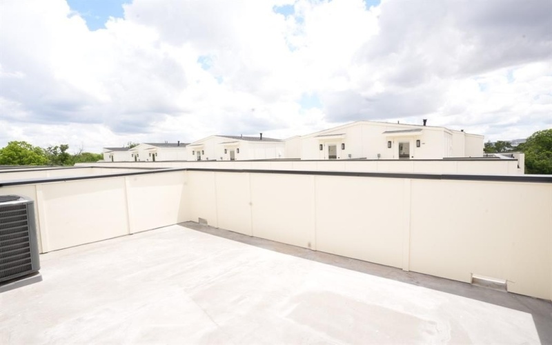 7207 Mohawk Drive #104, Dallas, TX 75235, 2 Habitaciones Habitaciones , ,2 BañosBaños,Residential Lease,En Alquiler,7207 Mohawk Drive,20975726
