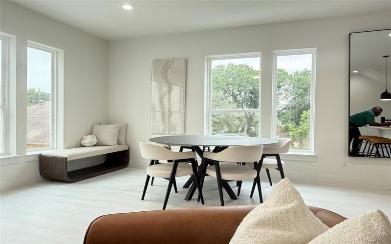 7207 Mohawk Drive #104, Dallas, TX 75235, 2 Habitaciones Habitaciones , ,2 BañosBaños,Residential Lease,En Alquiler,7207 Mohawk Drive,20975726