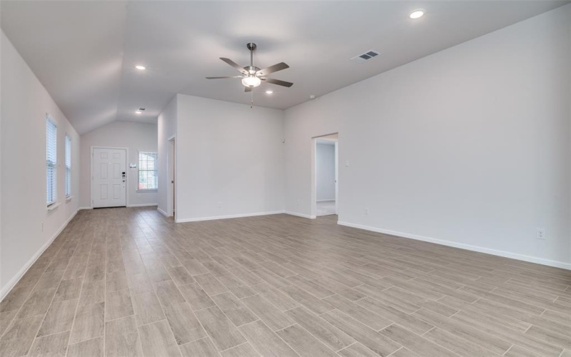 722 Gentle Bird Dr, Lavon, TX 75166, 3 Bedrooms Bedrooms, ,2 BathroomsBathrooms,Residential Lease,For Rent,722 Gentle Bird Dr,20975848