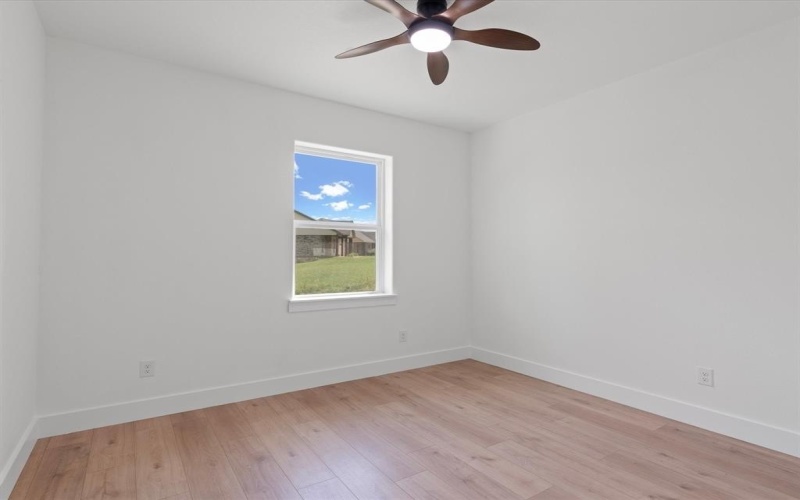 799 Blue Fathom Drive, Runaway Bay, TX 76426, 4 Bedrooms Bedrooms, ,2 BathroomsBathrooms,Residential,For Sale,799 Blue Fathom Drive,20970398