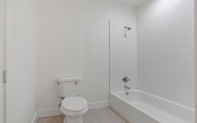 799 Blue Fathom Drive, Runaway Bay, TX 76426, 4 Bedrooms Bedrooms, ,2 BathroomsBathrooms,Residential,For Sale,799 Blue Fathom Drive,20970398
