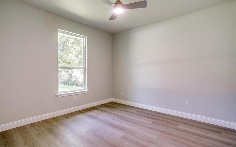 507 S 4th Street, Grandview, TX 76050, 4 Bedrooms Bedrooms, ,2 BathroomsBathrooms,Residential,For Sale,507 S 4th Street,20973570