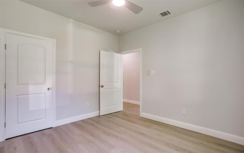507 S 4th Street, Grandview, TX 76050, 4 Bedrooms Bedrooms, ,2 BathroomsBathrooms,Residential,For Sale,507 S 4th Street,20973570