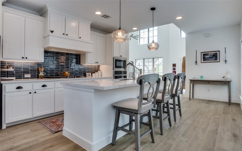 2128 Eastleigh Drive, Fort Worth, TX 76008, 3 Bedrooms Bedrooms, ,2 BathroomsBathrooms,Residential,For Sale,2128 Eastleigh Drive,20973708